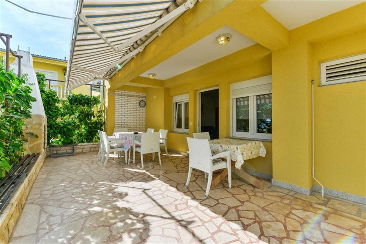Apartment House Inga Vir Luaran gambar