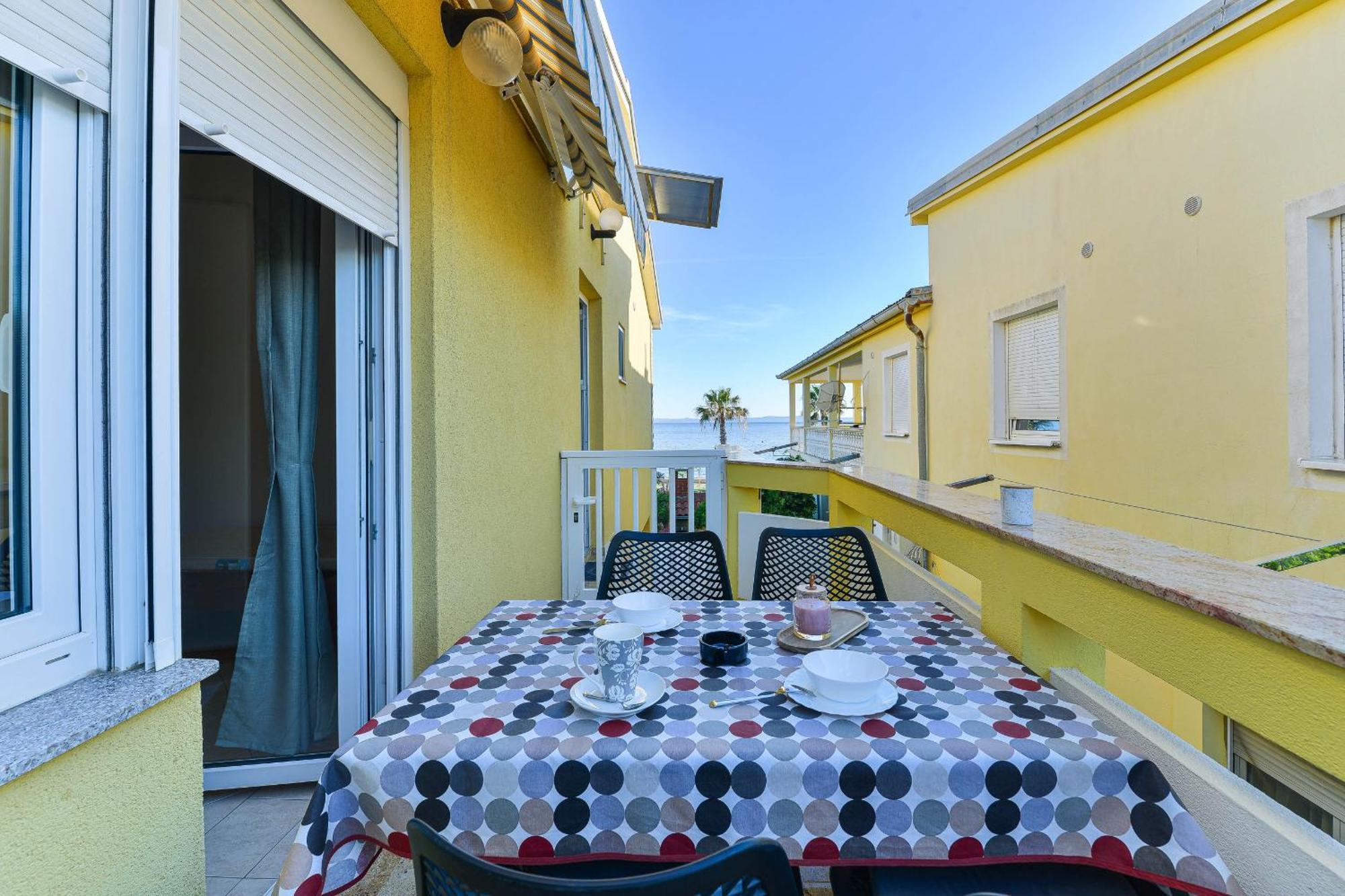 Apartment House Inga Vir Luaran gambar
